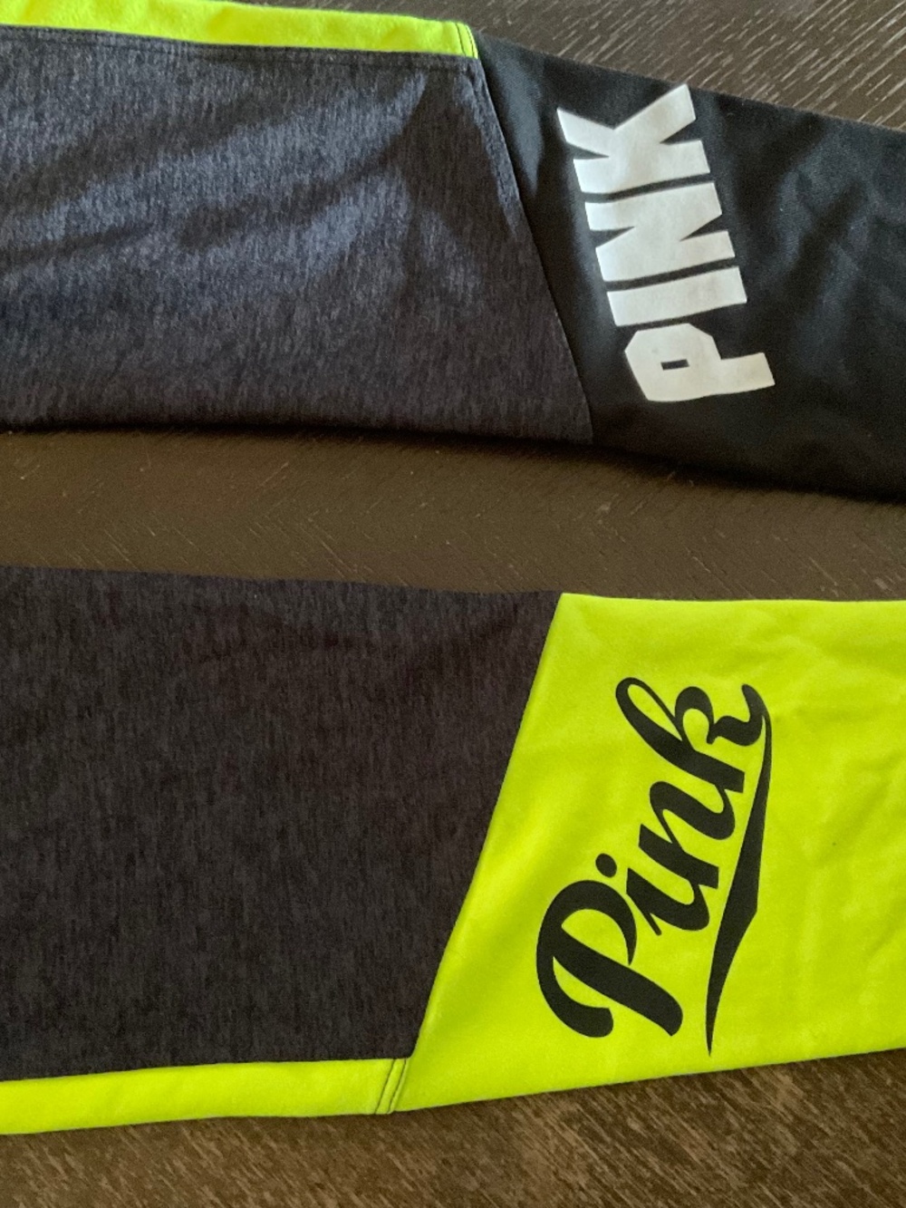 LEGGINGS BY PINK  ULTIMATE YOGA  SIZE M.. NEW NO TAGS